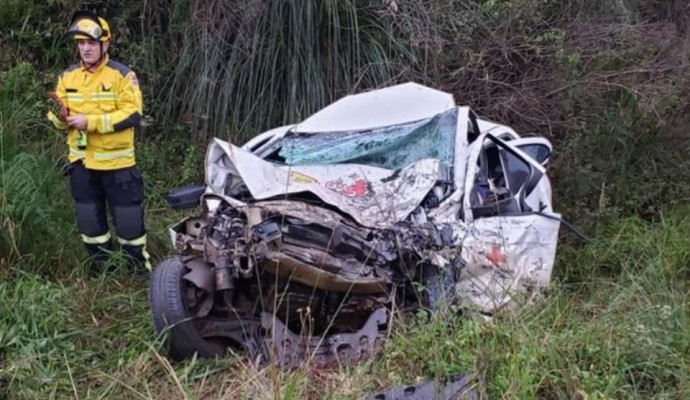 Acidente com veículo da saúde deixa três vítimas fatais na SC-340